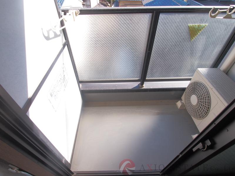 25/30 バルコニー