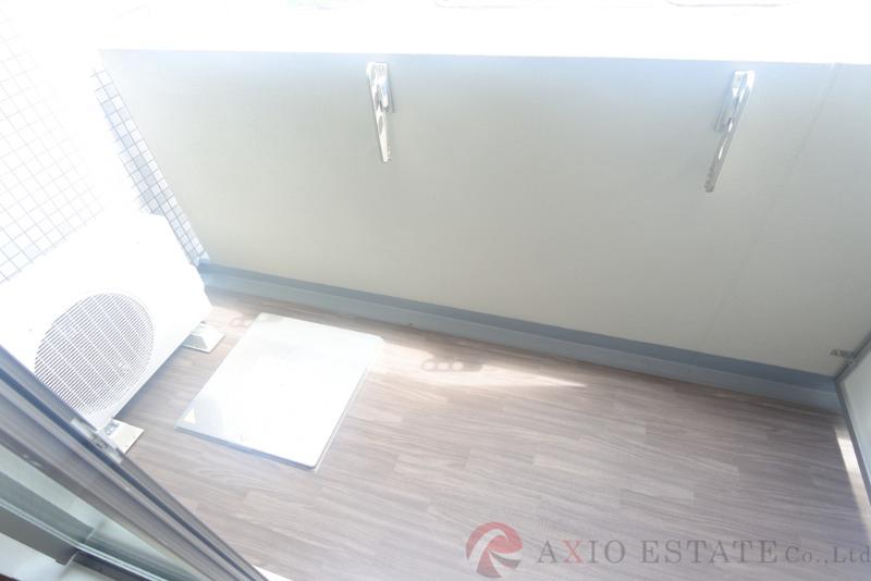 25/30 バルコニー