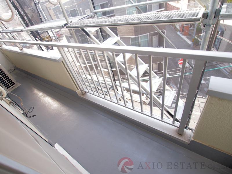 21/30 バルコニー