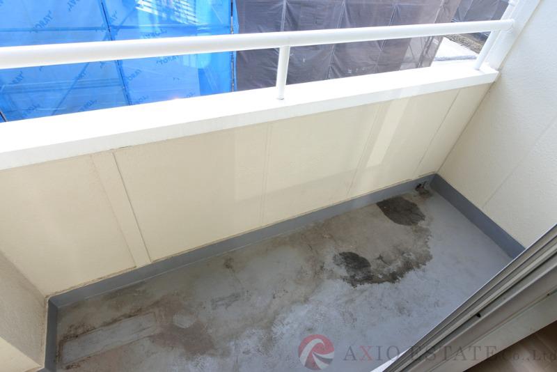 23/30 バルコニー