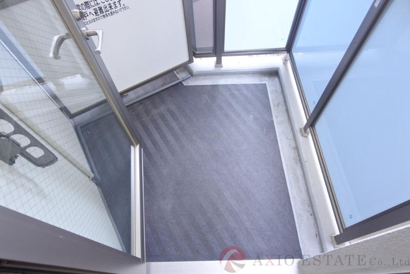 23/30 バルコニー