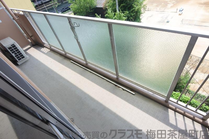 26/30 バルコニー