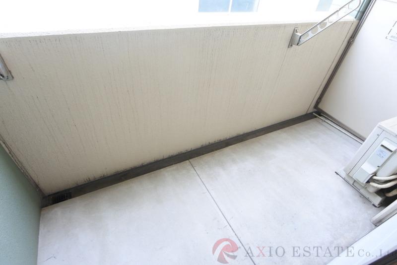 23/30 バルコニー