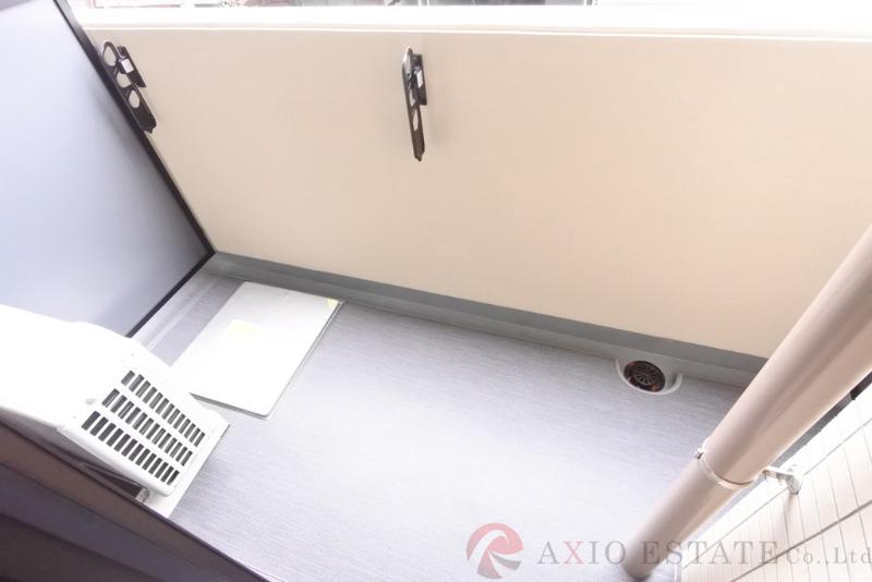 23/30 バルコニー