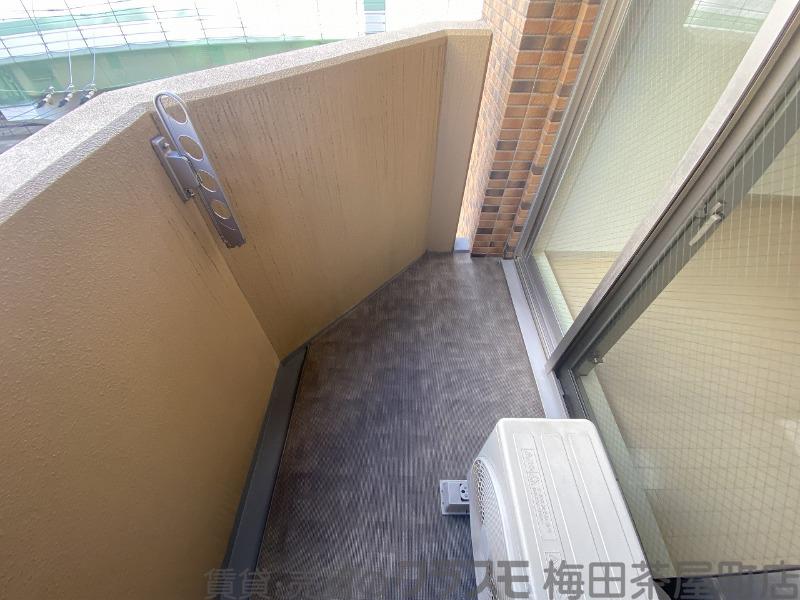 21/30 バルコニー