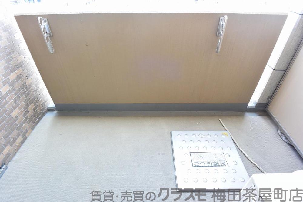 21/30 バルコニー