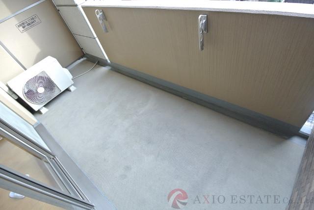 21/30 バルコニー