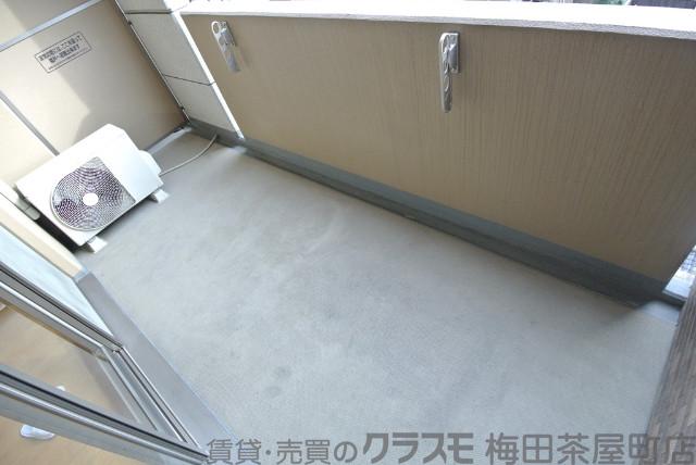 21/30 バルコニー