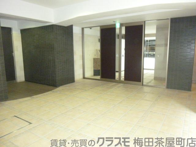 3/8 エントランス