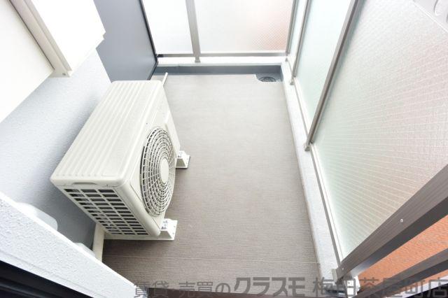 21/30 バルコニー