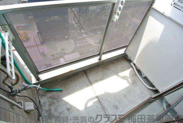 21/30 バルコニー