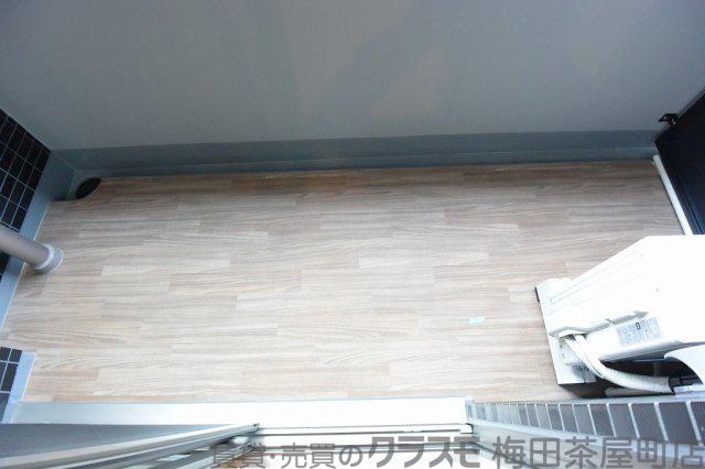 21/30 バルコニー