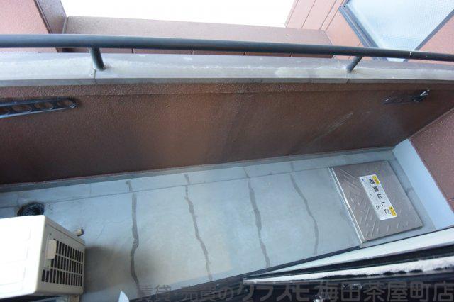 18/30 バルコニー