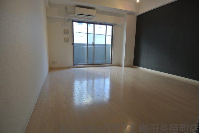 13/30 寝室