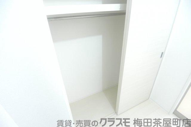 13/30 収納