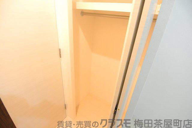 13/30 収納