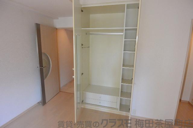 14/30 収納