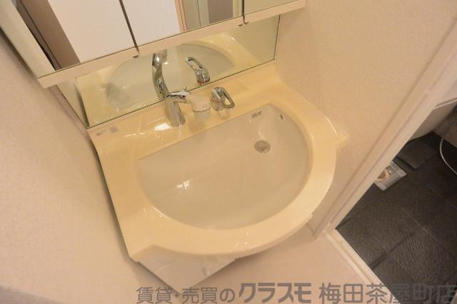 20/30 洗面