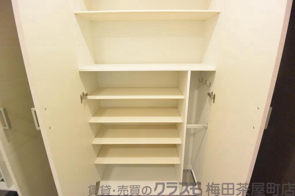 17/30 収納