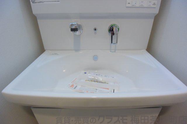 21/30 洗面