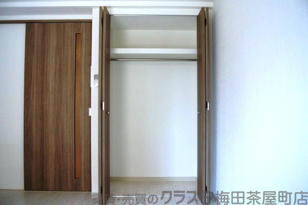 13/30 収納