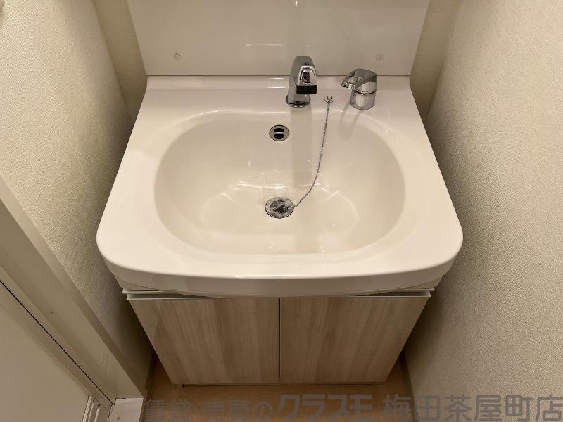 18/30 洗面