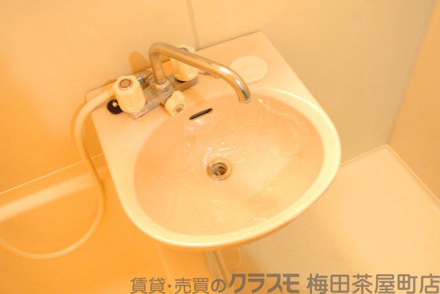 18/30 洗面