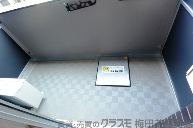 21/30 バルコニー