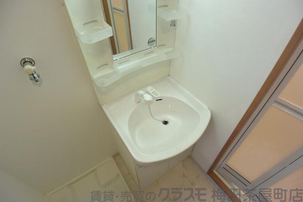 20/30 洗面