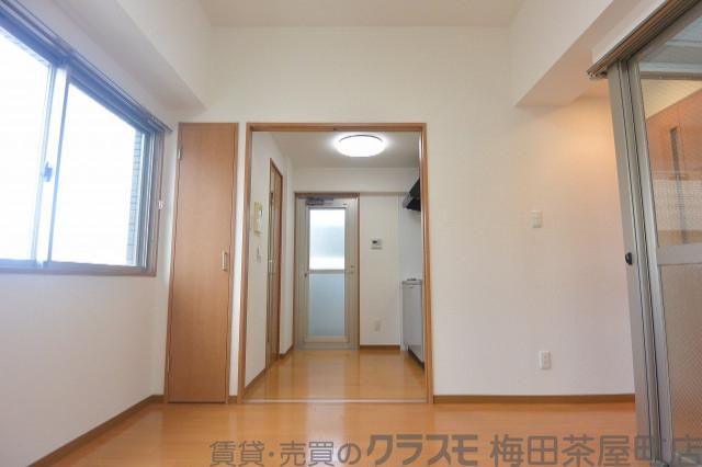 15/30 寝室