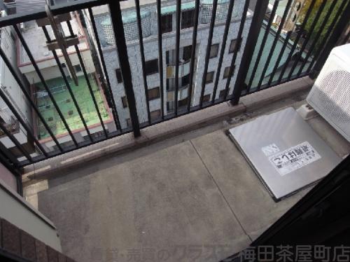 21/30 バルコニー