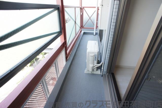 21/30 バルコニー