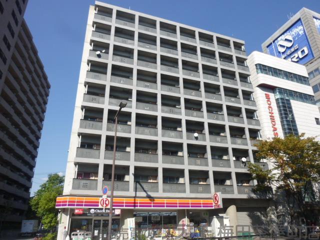 26/30 エントランス