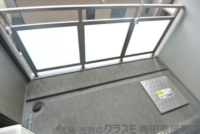 18/30 バルコニー