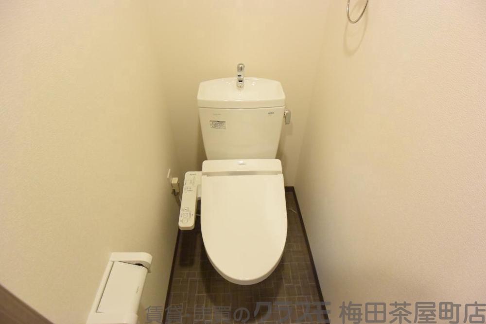 18/30 トイレ