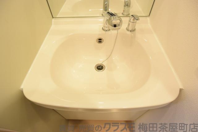 18/30 洗面