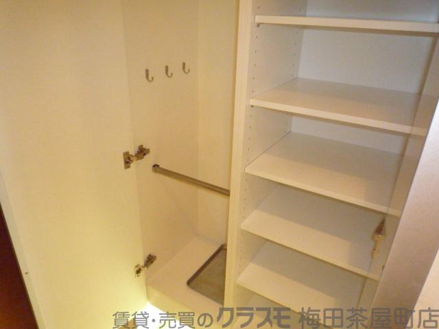 14/30 玄関