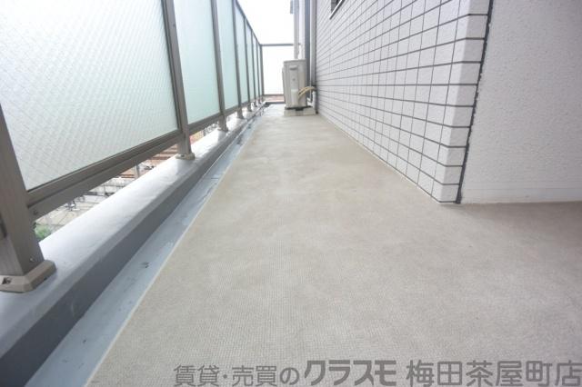 25/30 バルコニー