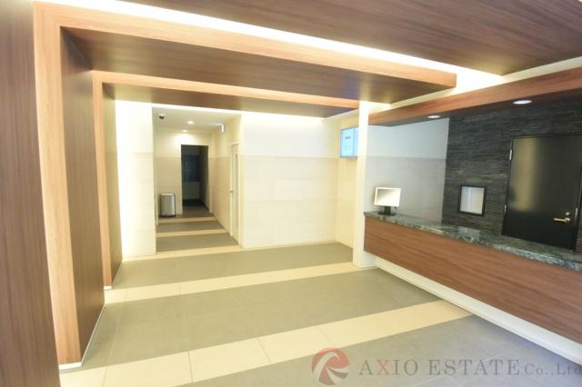 23/29 エントランス