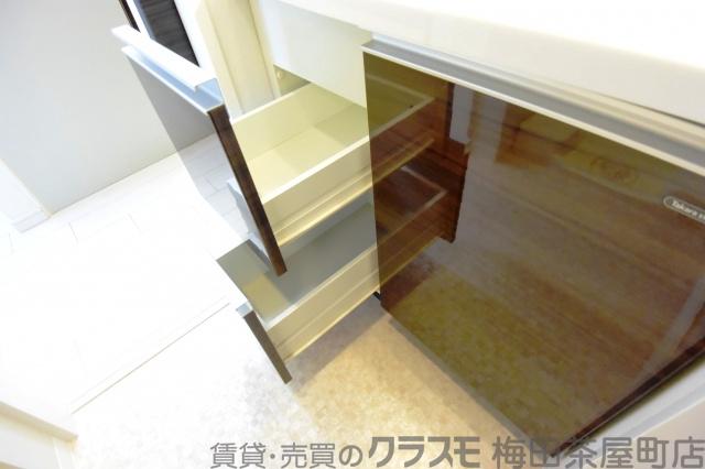 13/30 室内