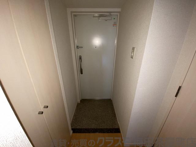 14/30 玄関