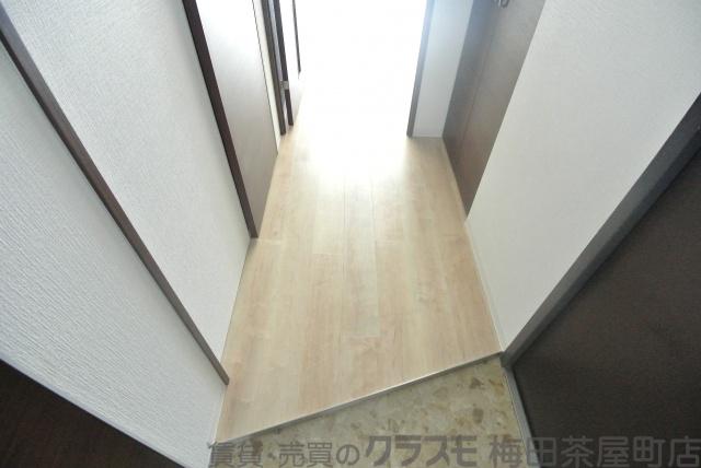 14/30 玄関