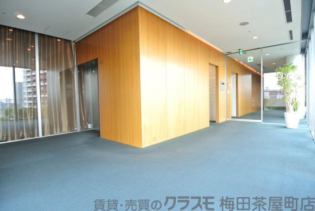 15/21 エントランス