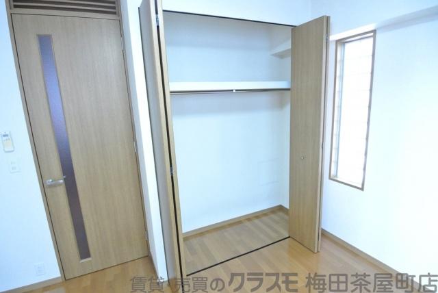 13/30 収納