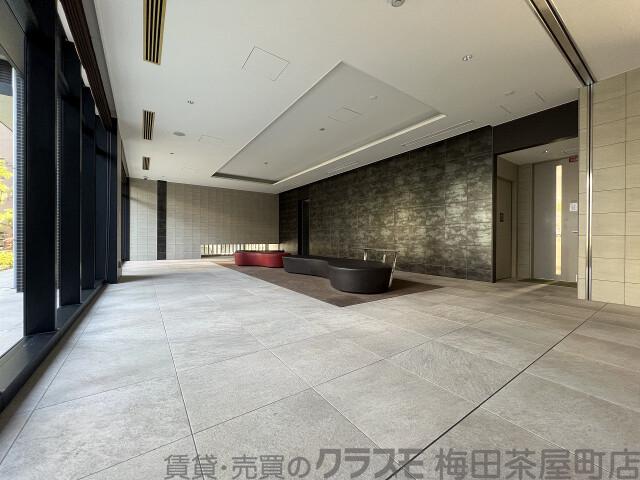 3/6 エントランス