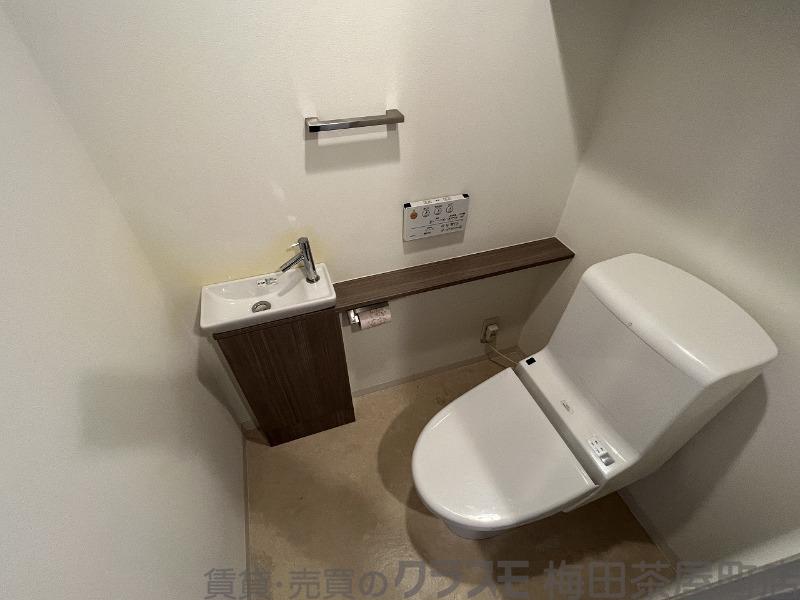 18/30 トイレ