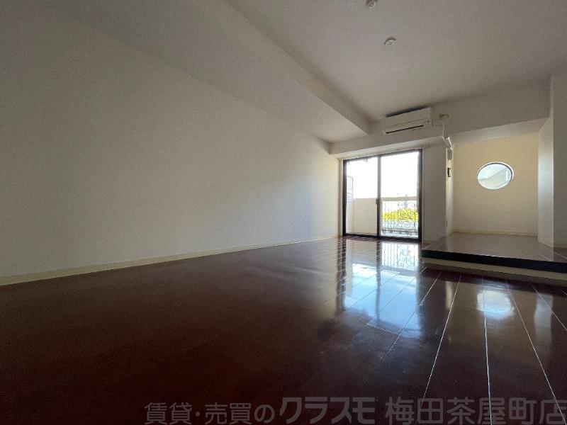 14/30 室内