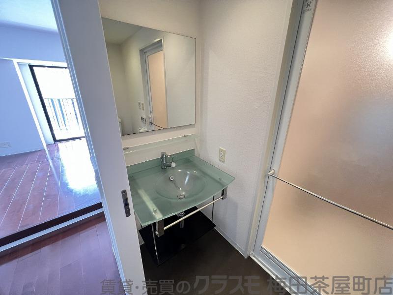 14/30 室内
