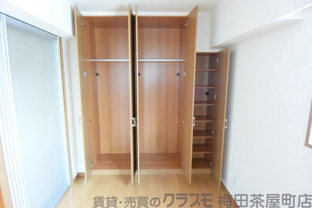 13/30 収納
