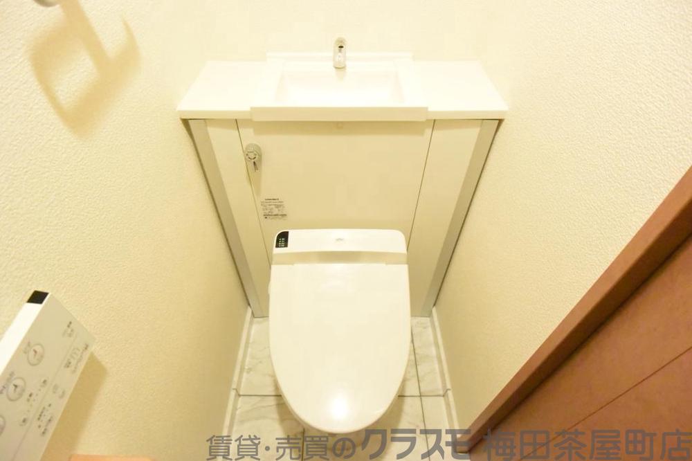 18/30 トイレ